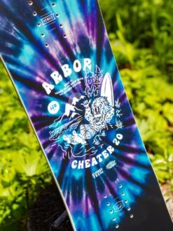 Cheater Rocker Snowboard (Youth)(Arbor Cheater Rocker Kids Snowboard 2025) -ThinkEmpire Shop 07 2022 ARBOR CHEATER IN ENVIRO