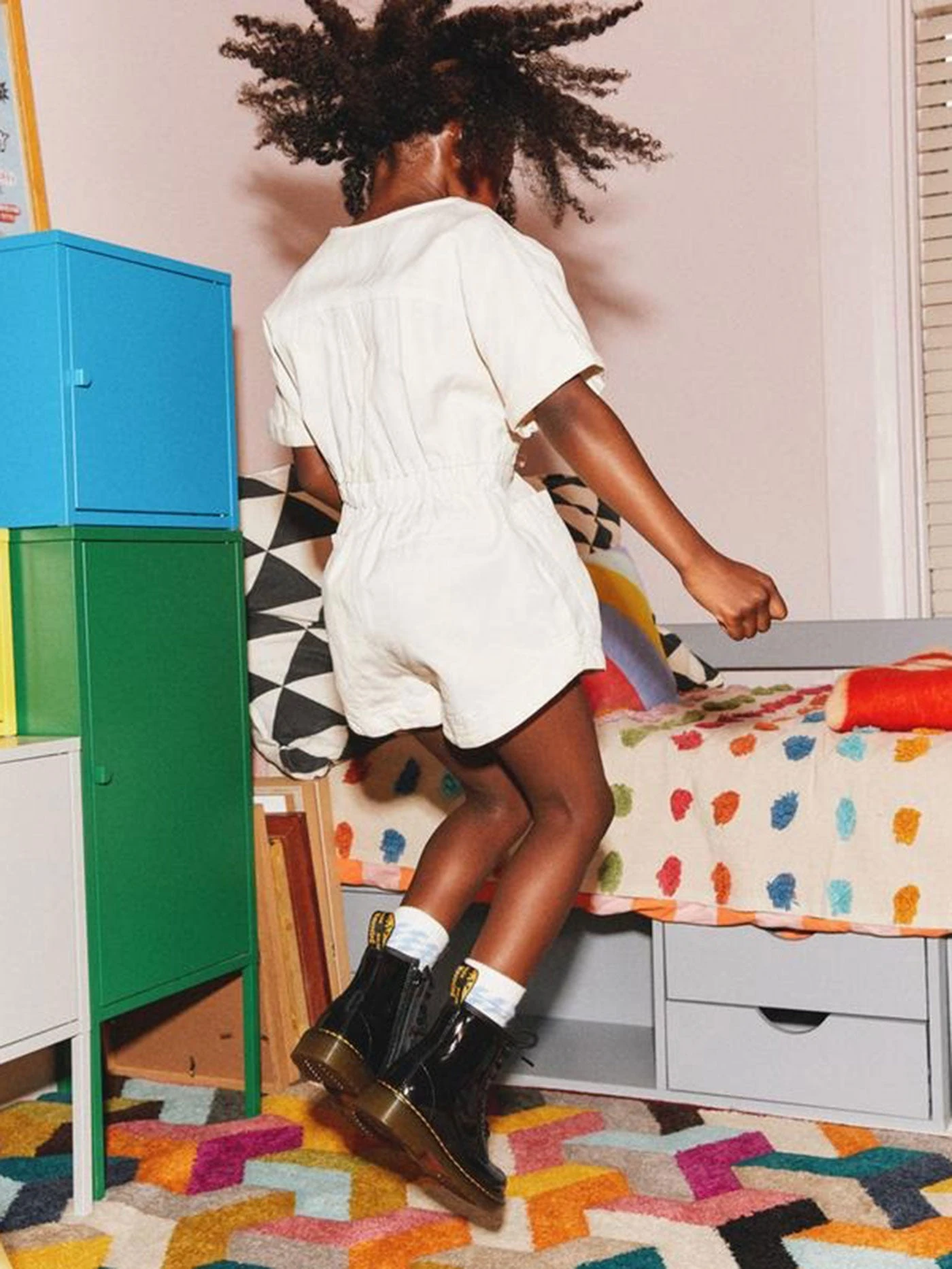 Dr. Martens 1460 Patent Lamper Black Boots (Kids)(Dr Martens 1460 Patent Lamper Black Boots Kids Co) 8 Dr. Martens 1460 Patent Lamper Black Boots (Kids)(Dr Martens 1460 Patent Lamper Black Boots Kids Co) - Image 8