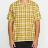 Stone Facet Short Sleeve Buttondown Shirt(Volcom Stone Facet Short Sleeve Buttondown Shirt Sp25)