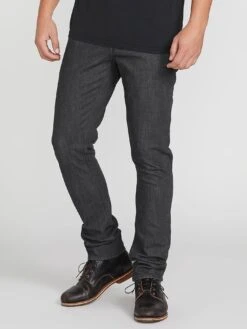 2X4 Skinny Fit Jeans(Volcom 2x4 Skinny Fit Jeans Co)