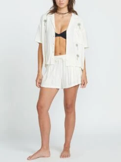 Sun Stunner Short Sleeve Buttondown Shirt(Volcom Sun Stunner Short Sleeve Buttondown Shirt Women Sp25) -ThinkEmpire Shop B0412500 BNE OM FB