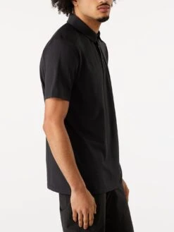 Captive Polo(Arcteryx Captive Polo Co) 12 Captive Polo(Arcteryx Captive Polo Co) -ThinkEmpire Shop Captive Polo Shirt SS Black Side View Right