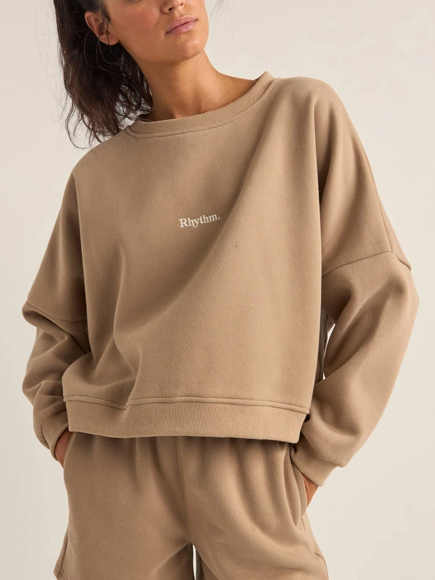 Logo Crewneck Sweatshirt(Rhythm Logo Crewneck Sweatshirt Women Su25) 1 Logo Crewneck Sweatshirt(Rhythm Logo Crewneck Sweatshirt Women Su25)