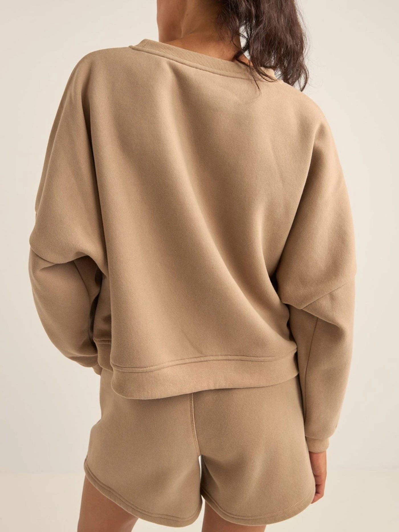 Logo Crewneck Sweatshirt(Rhythm Logo Crewneck Sweatshirt Women Su25) 2 Logo Crewneck Sweatshirt(Rhythm Logo Crewneck Sweatshirt Women Su25) - Image 2