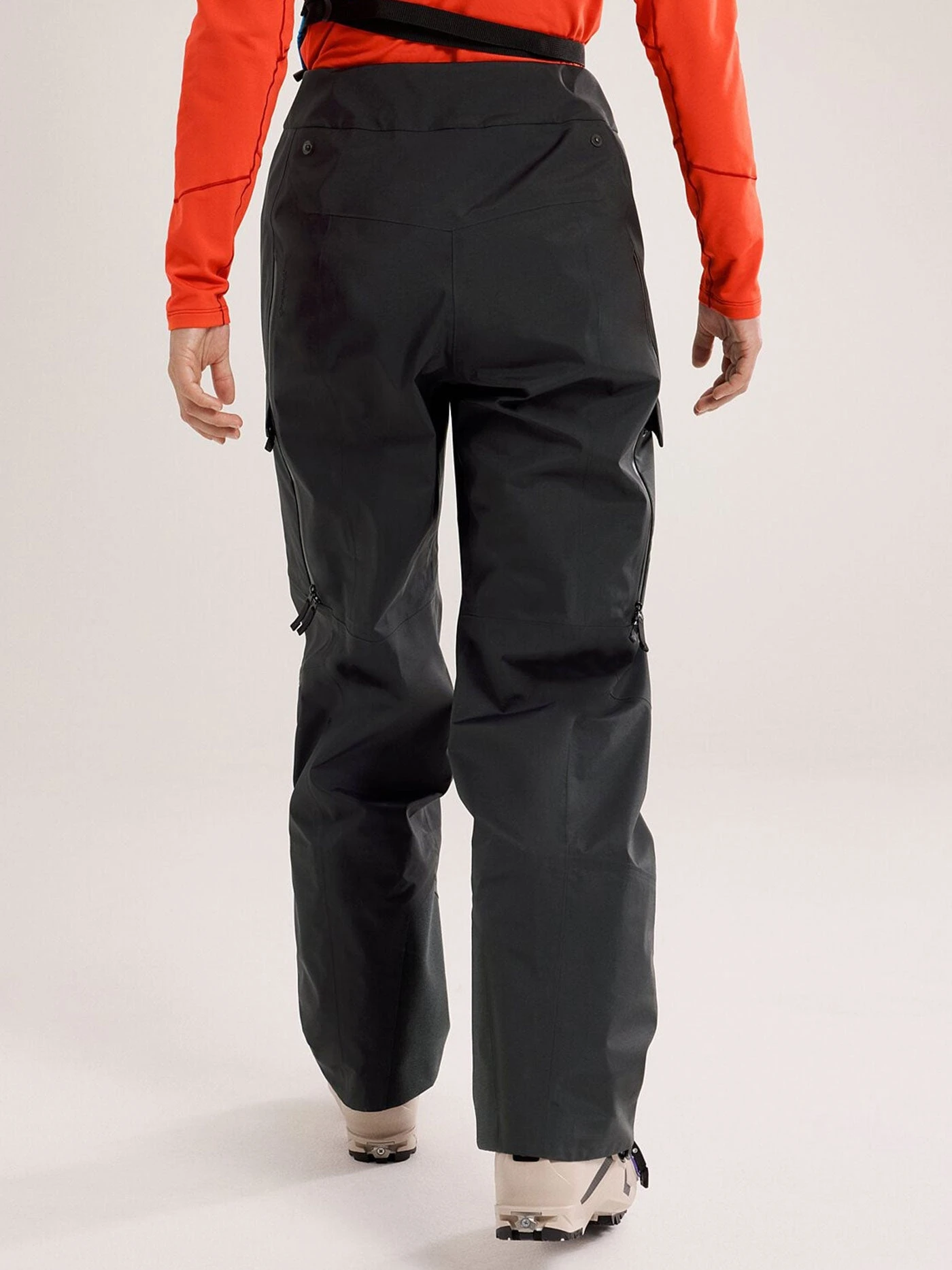 GORE-TEX Sentinel Relaxed Snow Pants (Women)(Arcteryx Gore Tex Sentinel Relaxed Snow Pants Women Wt25) 3 GORE-TEX Sentinel Relaxed Snow Pants (Women)(Arcteryx Gore Tex Sentinel Relaxed Snow Pants Women Wt25) - Image 3