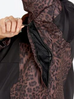 Agate Insulated Jacket (Women)(Volcom Agate Insulated Jacket Women Wt25) -ThinkEmpire Shop H0452510 BLK OM 13