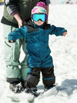 One Piece Snow (Youth 2-7)(Volcom One Piece Snow Youth 2 7 Wt25) -ThinkEmpire Shop II0452500 CBT 101