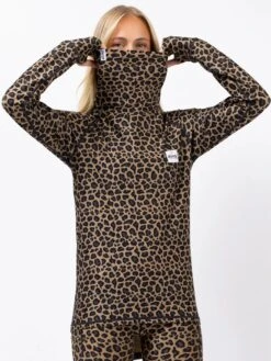 Icecold Leopard Top Layer(Eivy Icecold Leopard Top Layer Wt25) -ThinkEmpire Shop Icecold Top Leopard FrontNeck 1