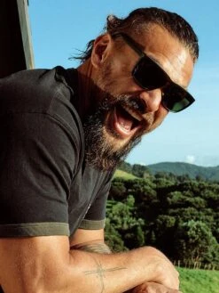 Electric X Jason Momoa Knoxville British Racing Green/Grey Polarized Sunglasses(Electric X Jason Momoa Knoxville British Racing Green Grey Polarized Sunglasses 2024) -ThinkEmpire Shop JM BRITISH RACING GREEN PDP 011