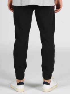 Fleece Sweatpants(Lira Fleece Sweatpants Co) -ThinkEmpire Shop LE1014 fleecejogger blk 3 1380x e16bc418 41a1 48cf 8a9e 34a4c2d508d1