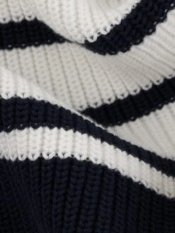 Lined Up Sweater(Chain To Bank Lined Up Sweater Ho24) -ThinkEmpire Shop LEBEL CTB FW24 TOPS 0150