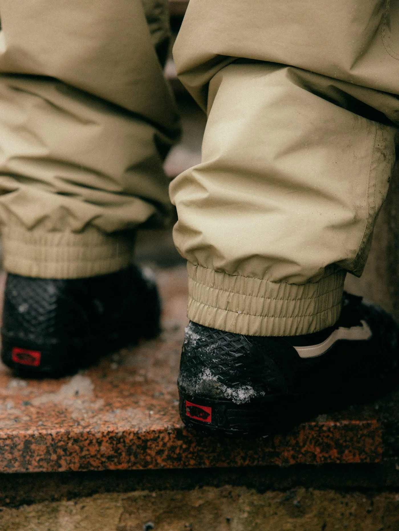 GORE-TEX Dojo Snow Pants(686 Gore Tex Dojo Snow Pants Wt25) 4 GORE-TEX Dojo Snow Pants(686 Gore Tex Dojo Snow Pants Wt25) - Image 4