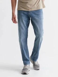 Performance Denim Athletic Straight Fit Tidal Jeans(Duer Performance Denim Athletic Straight Fit Tidal Jeans Co)