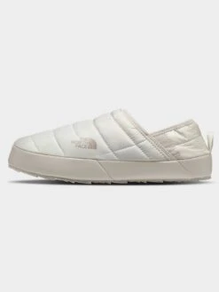 Thermoball Traction Mule V Gardenia White/Silver Grey Shoes(The North Face Thermoball Traction Mule V Gardenia White Silver Grey Shoes Co)