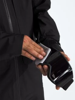 GORE-TEX Summit Verbier Snow Jacket(The North Face Gore Tex Summit Verbier Snow Jacket Wt25) -ThinkEmpire Shop NF0A87ZKJK3 in TNF Black 5