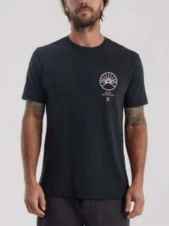 Expeditions T-Shirt(Roark Expeditions Roark T Shirt Sp25) 7 Expeditions T-Shirt(Roark Expeditions Roark T Shirt Sp25) -ThinkEmpire Shop RT1353 BLK 0044 c821df3a de92 47