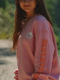 Riptide Crewneck Sweatshirt(Notice The Reckless Riptide Crewneck Sweatshirt Women Su25)