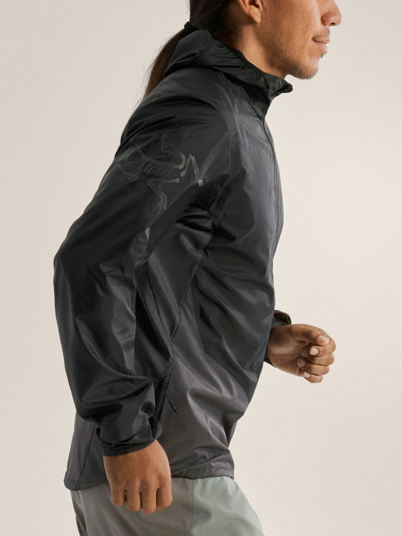 Norvan Windshell Hoody Jacket(Arcteryx Norvn Windshell Hoody Jacket Su25) 2 Norvan Windshell Hoody Jacket(Arcteryx Norvn Windshell Hoody Jacket Su25) - Image 2