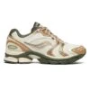 Progrid Triumph 4 Cream/Doe Shoes(Saucony Progrid Triumph 4 Cream Doe Shoes Women Sp25)