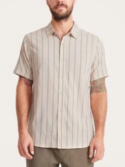 Bless Up Short Sleeve Buttondown Shirt(Roark Bless Up Short Sleeve Buttondown Shirt Su25)