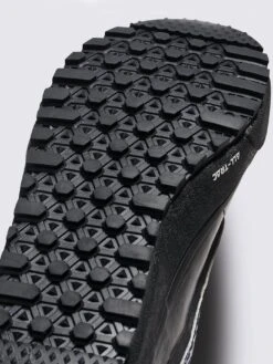 MTE Standard Waterproof Black/Navy Winter Boots(Vans Mte Standard Waterproof Black Navy Winter Boots Wt25) 10 MTE Standard Waterproof Black/Navy Winter Boots(Vans Mte Standard Waterproof Black Navy Winter Boots Wt25) -ThinkEmpire Shop VN000D2D YA6 ALT4