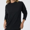 Sedona Weekender Crewneck Sweatshirt(Vuori Sedona Weekender Crewneck Sweatshirt Women Fa25)