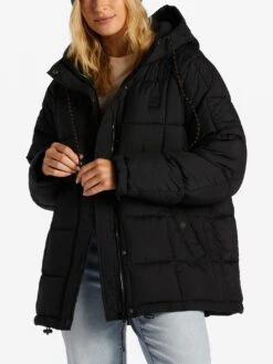 Venture On Puffer Jacket(Billabong Venture On Puffer Jacket Women C O)