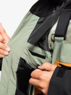 Ambition Jacket (Youth 7-14)(Quiksilver Ambition Jacket Youth 7 14 Wt25) -ThinkEmpire Shop eqbtj03213 quiksilver w glw0 frt 2