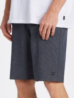Crossfire Chino Shorts(Billabong Crossfire Chino Shorts Co) -ThinkEmpire Shop m2021bcx billabong m nvy sd1
