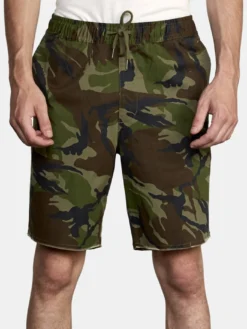 The Weekend Elastic Shorts(Rvca The Weekend Elastic Shorts Co) -ThinkEmpire Shop m207trwe rvca wg cam frt1